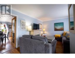 21 Bragg Crescent thumbnail 19