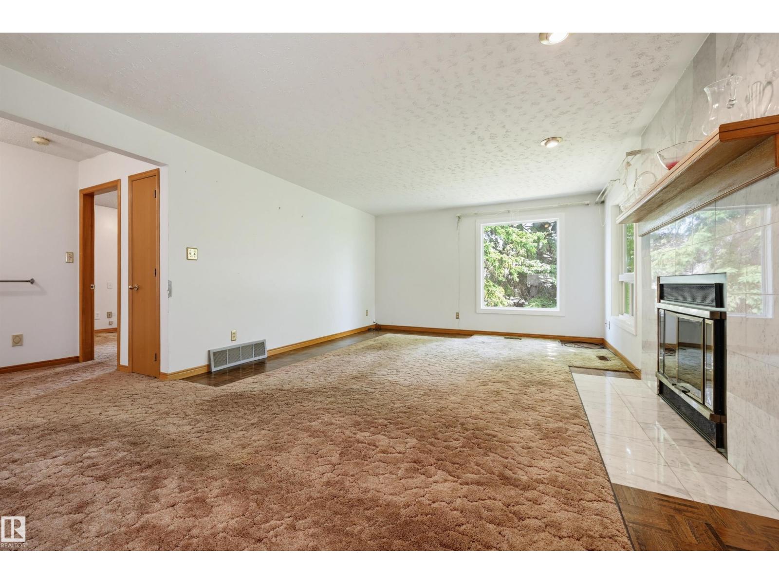 14012 120 ST NW - Image 5