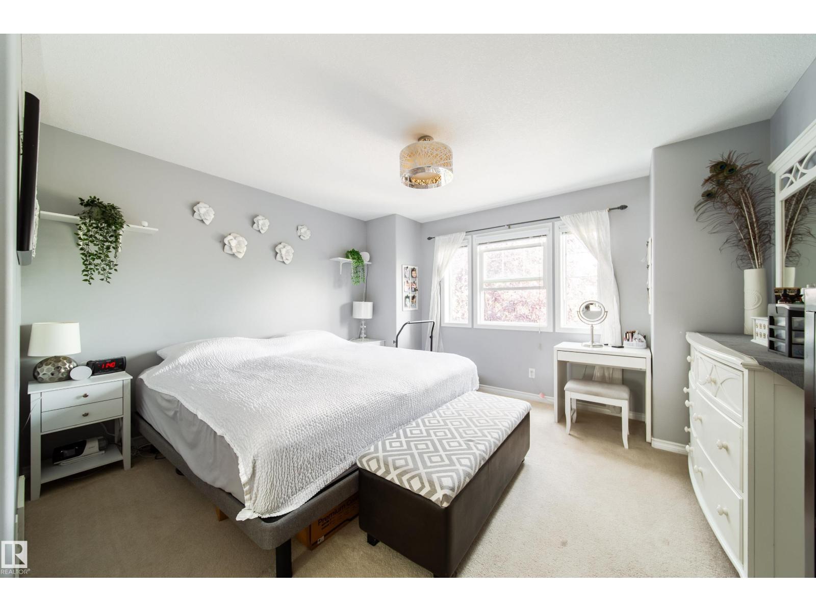 7239 21 AV SW - 34