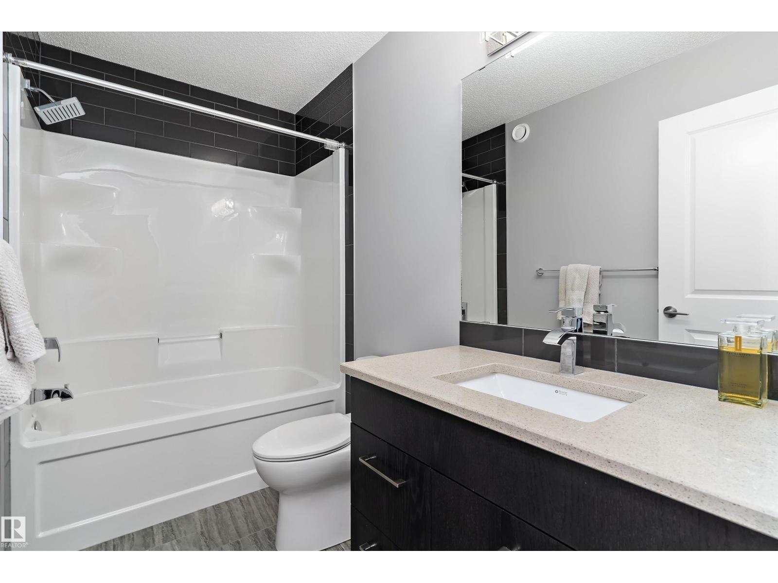 15927 13 AV SW - Image 22