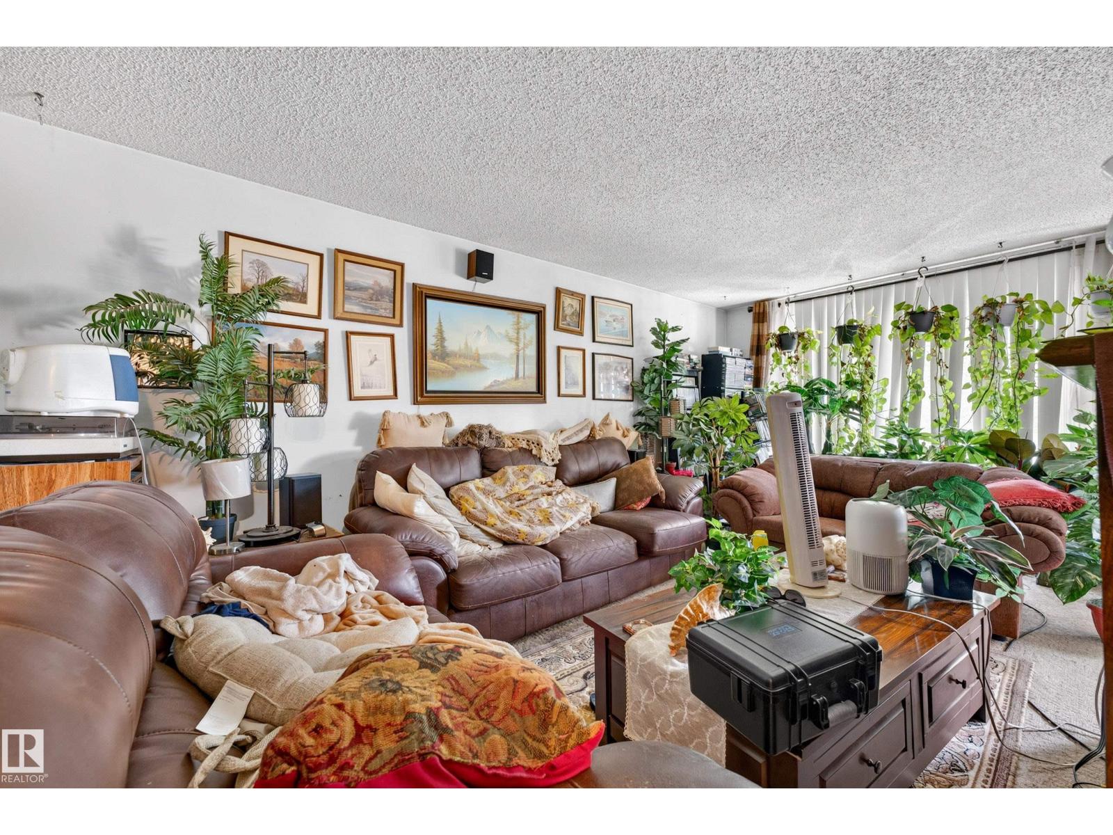 #206 10842 107 ST NW - 10