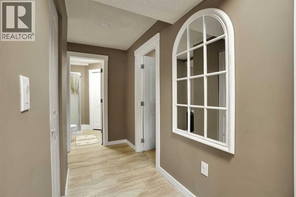 115 Abingdon Crescent NE - Image 22