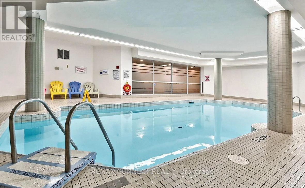 #221 326 MAJOR MACKENZIE DRIVE E - 13