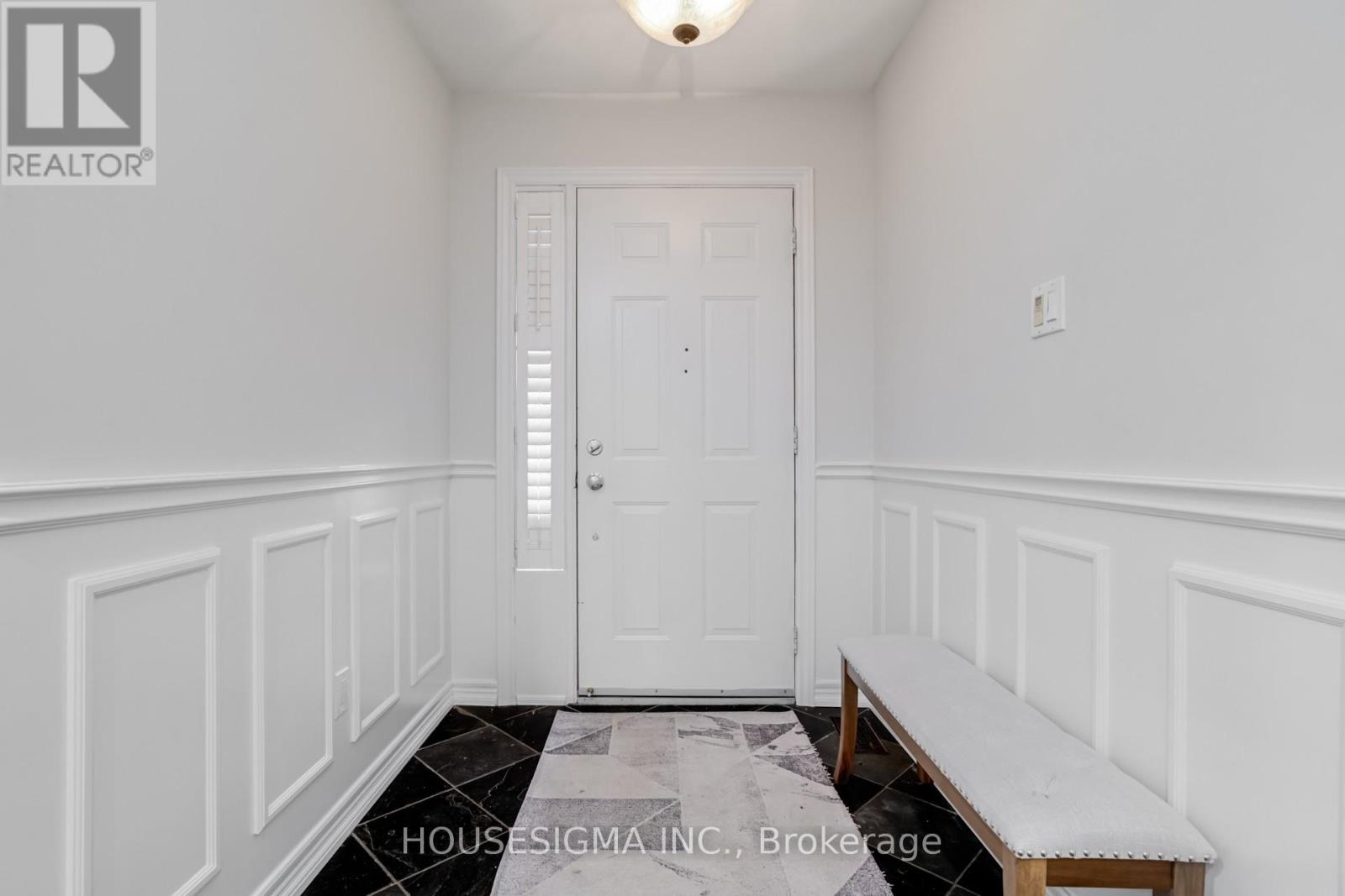 1475 RAVENSMOOR CRESCENT - 3