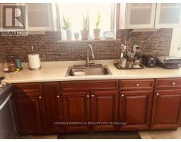 Kitchen - 58 Telco Crescent, Toronto, ON M9N3L4 Photo 9