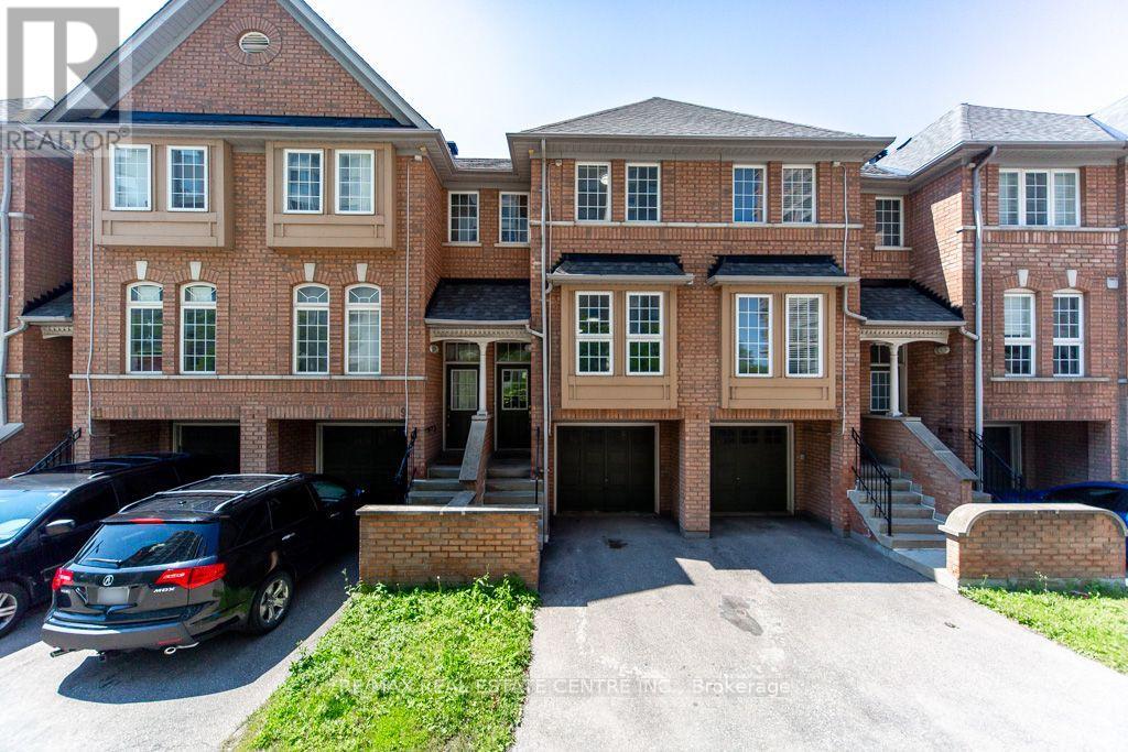 #7 50 STRATHAVEN DRIVE - 4
