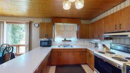 139100 #6 Highway, Camper, MB R0C0E0 Photo 18