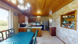 139100 #6 Highway, Camper, MB R0C0E0 Photo 13