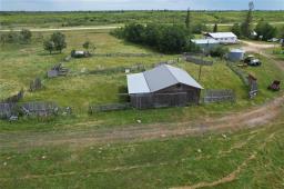 139100 #6 Highway, Camper, MB R0C0E0 Photo 45