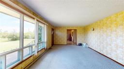139100 #6 Highway, Camper, MB R0C0E0 Photo 8