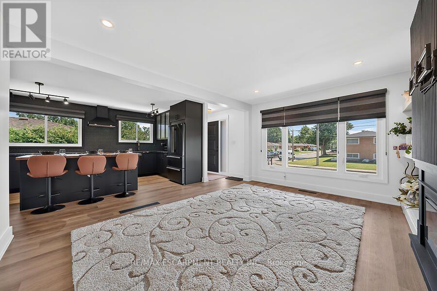 26 PARKLANDS DRIVE - 6