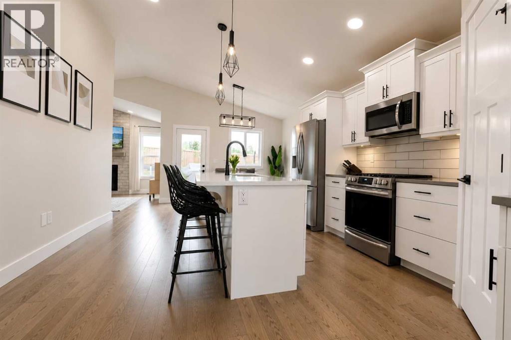 10725 150 Avenue - Image 5