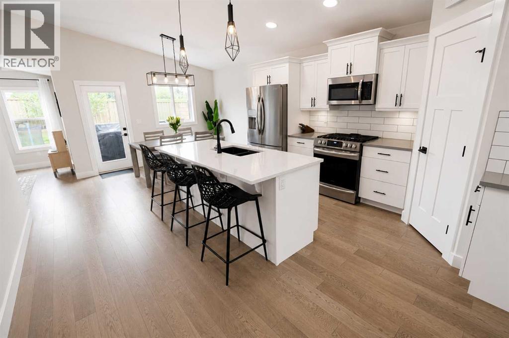 10725 150 Avenue - Image 4