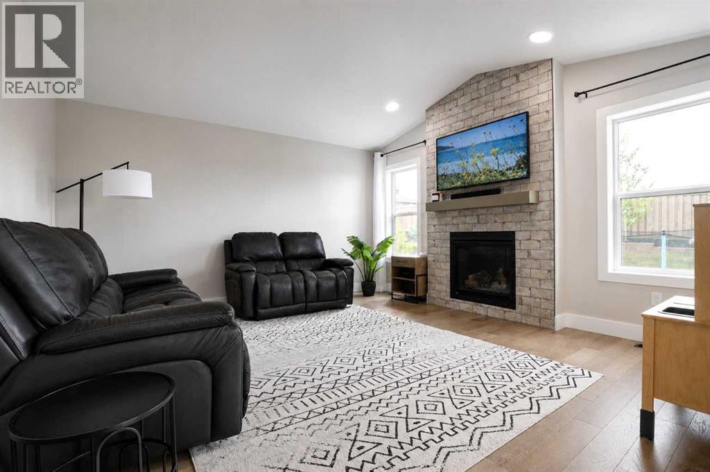 10725 150 Avenue - Image 8