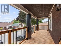 1358 Pierre Unit# Upper, Windsor, ON N9A2N7 Photo 11