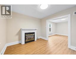 4pc Bathroom - 1358 Pierre Unit# Upper, Windsor, ON N9A2N7 Photo 6