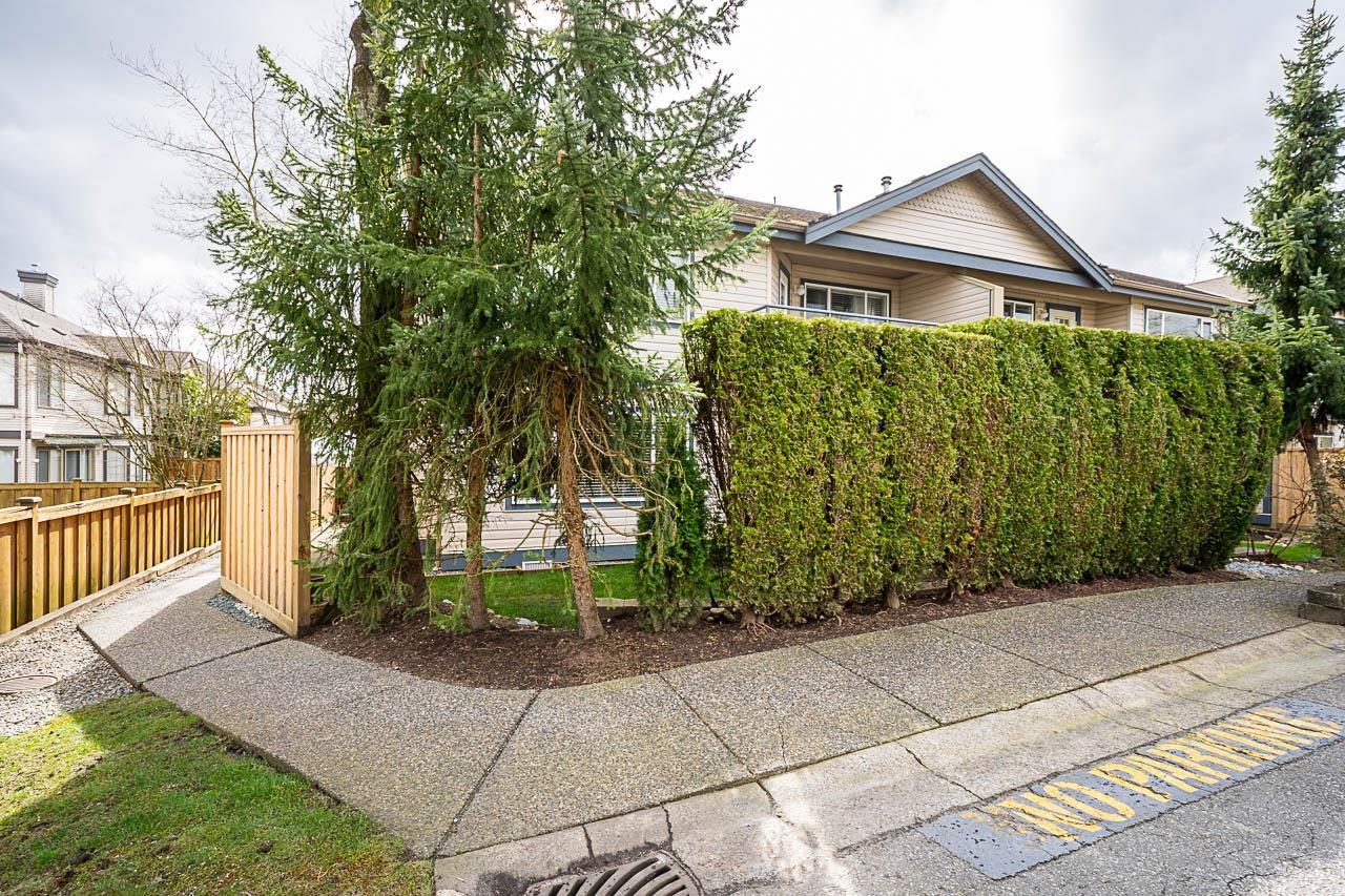 2 Bed, 2 Bath House for Sale in Surrey – 19 8338 158 STREET, Surrey – MLS# R3152797 - Image 25