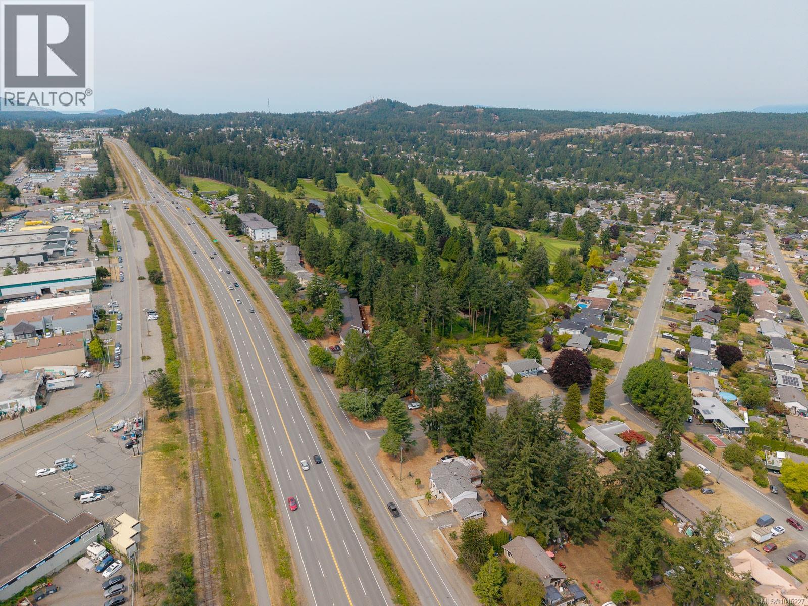 2490 Highland Blvd - 39