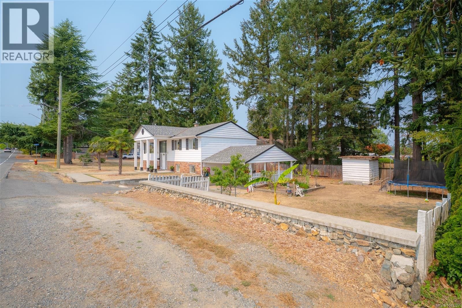 2490 Highland Blvd - 2