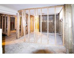 11029 95 St Nw, Edmonton, AB T5H2E9 Photo 34