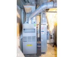 11029 95 St Nw, Edmonton, AB T5H2E9 Photo 37