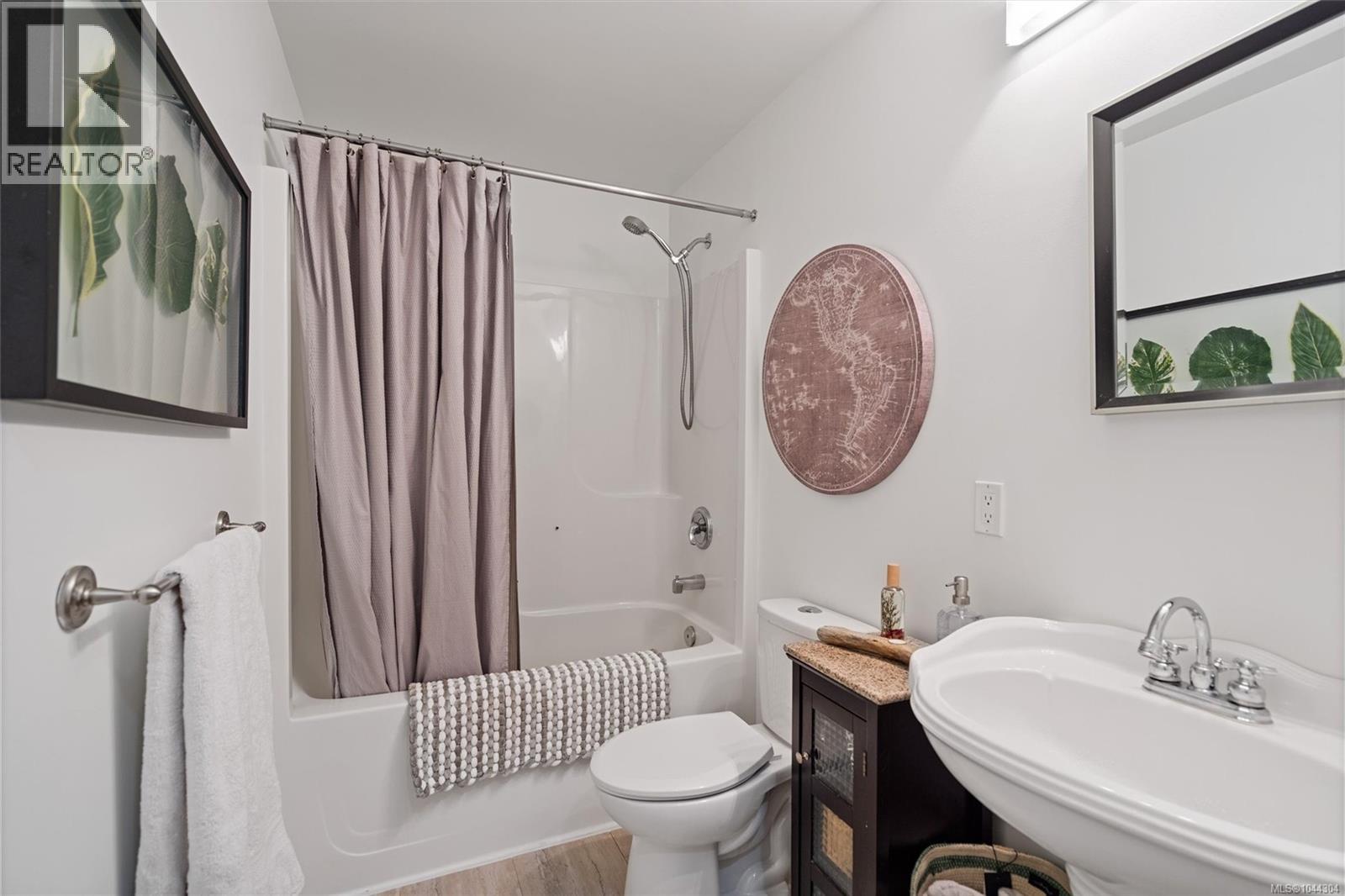 1513 Regatta Pl - Image 19
