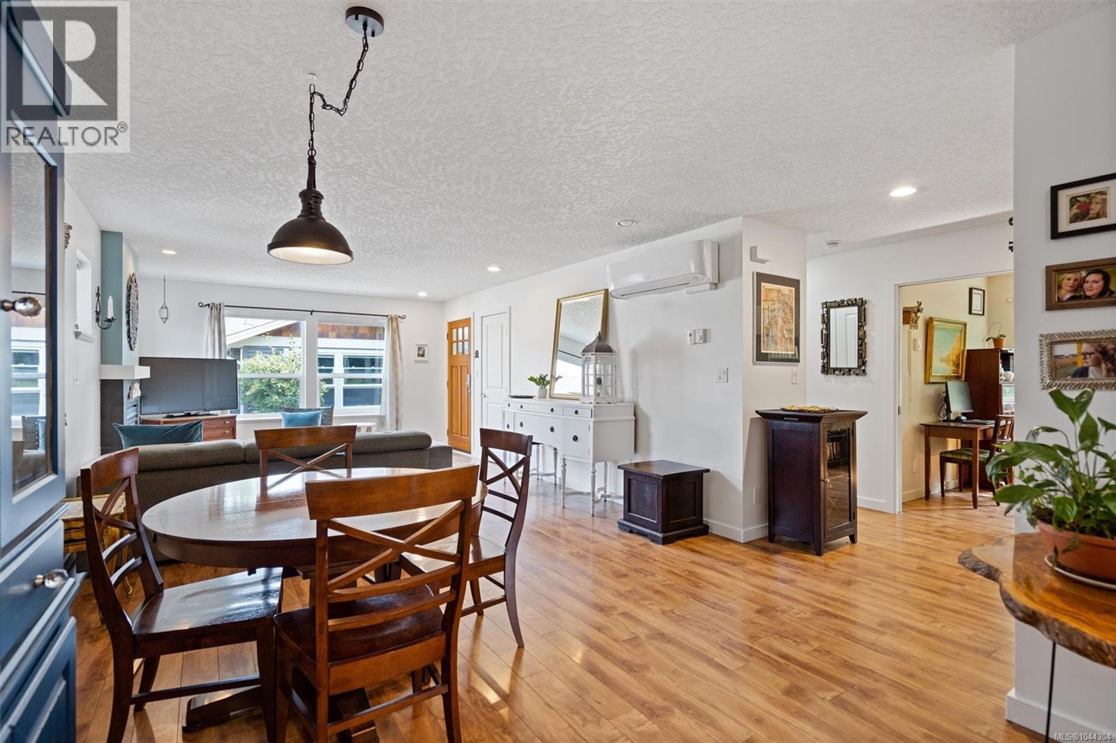 1513 Regatta Pl - 6
