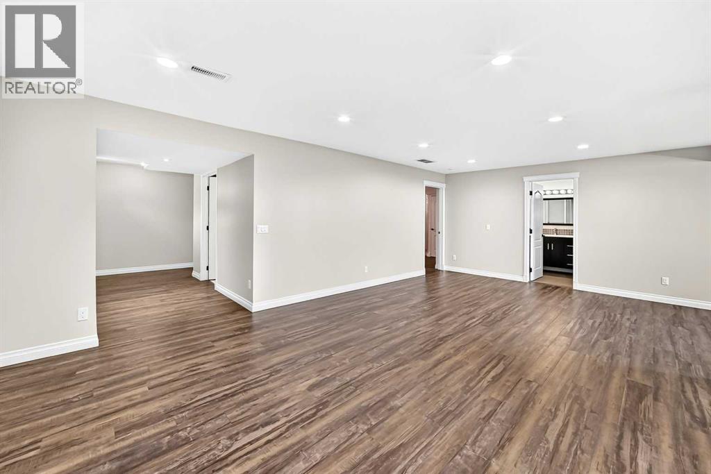 63 Royal Birch Point NW - Image 33