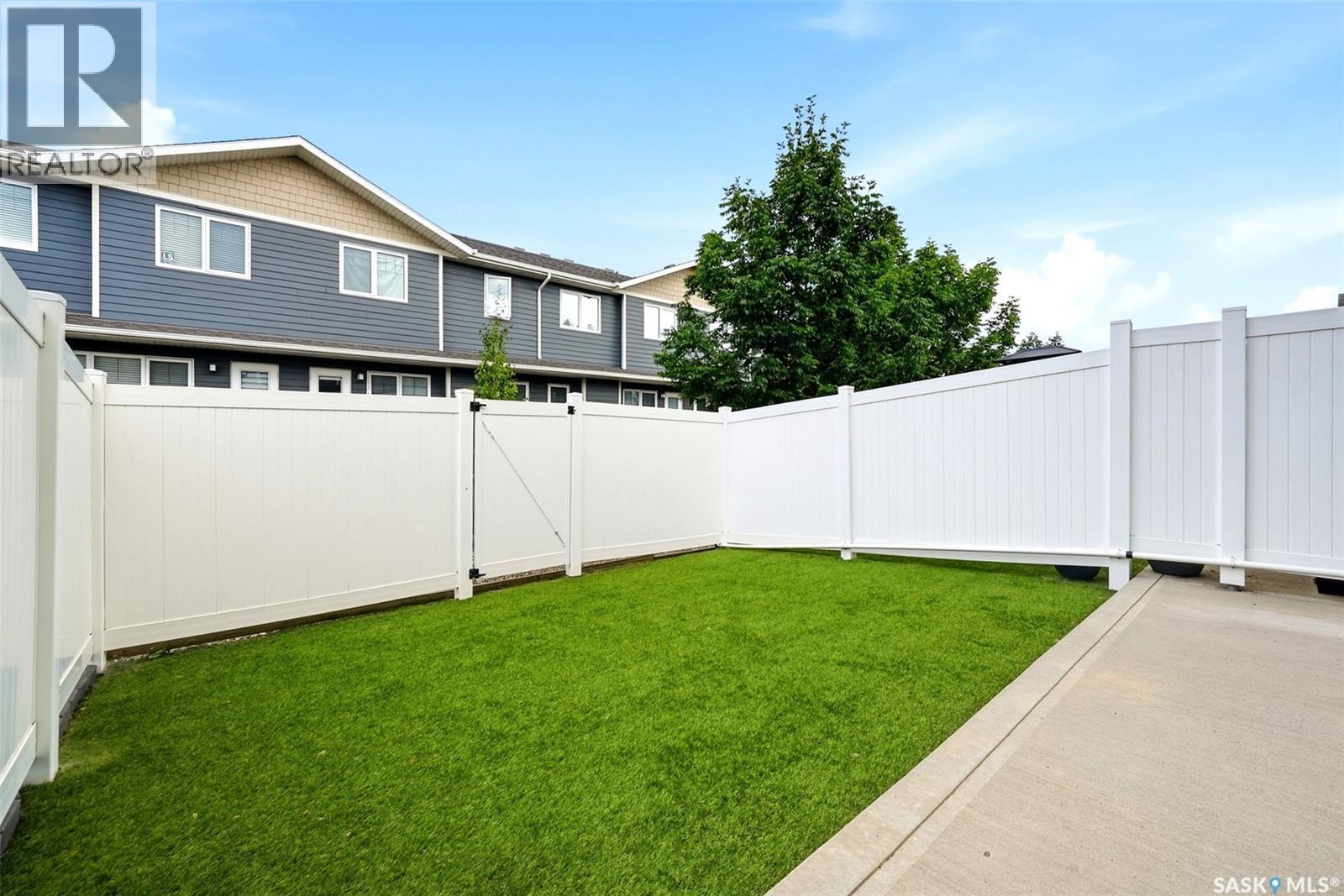 #351 4000 Sandhill CRESCENT - 41