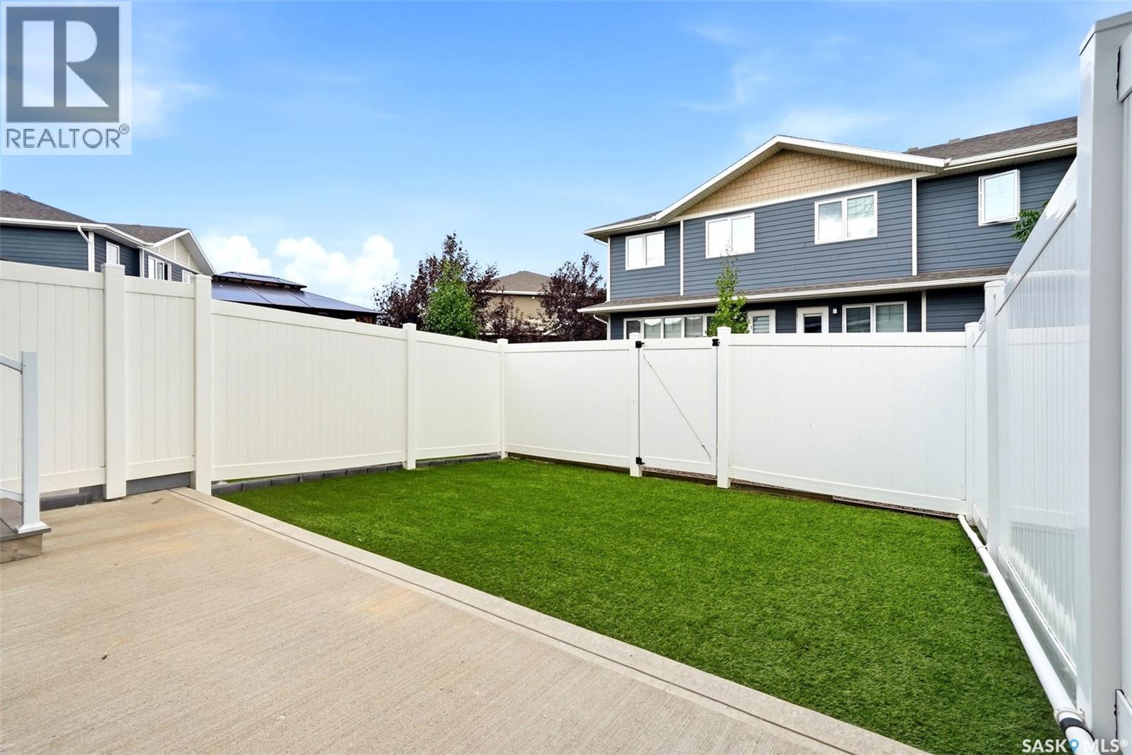 #351 4000 Sandhill CRESCENT - 42