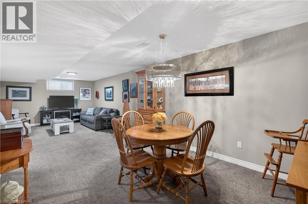 3-bedroom home for sale at 36 BANKS Street, Brantford ON · photo 36 of 49