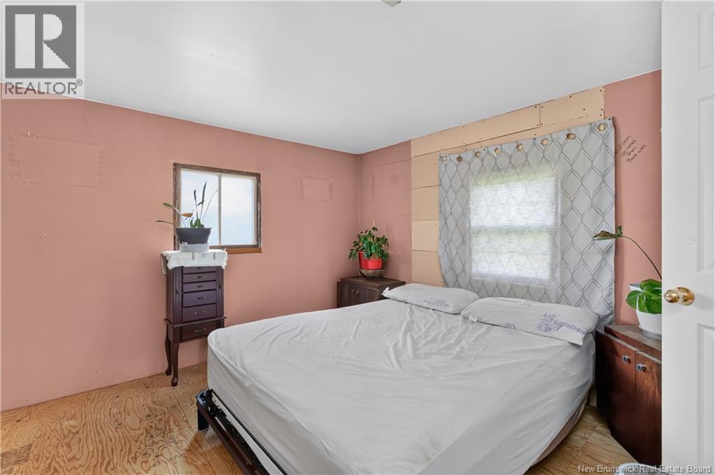 460 Middlesex - Image 12