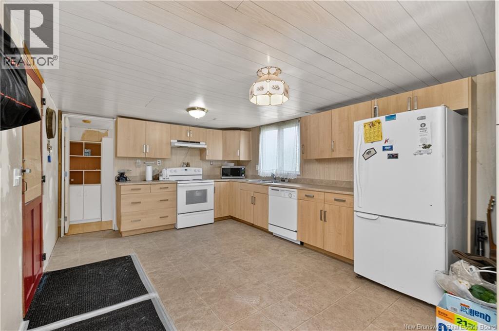 460 Middlesex - Image 7