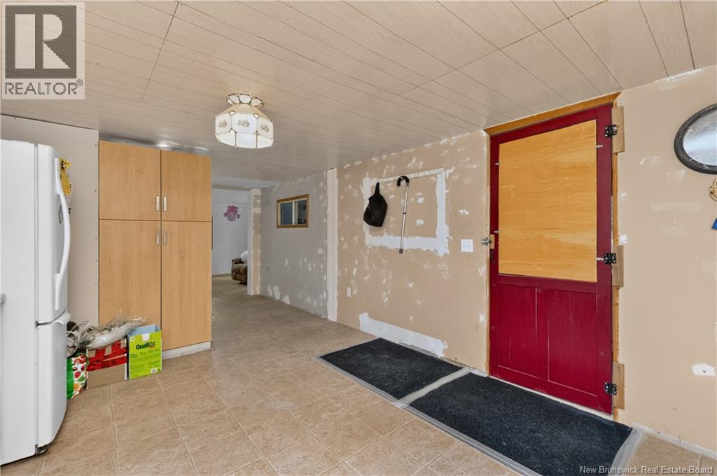 460 Middlesex - Image 8