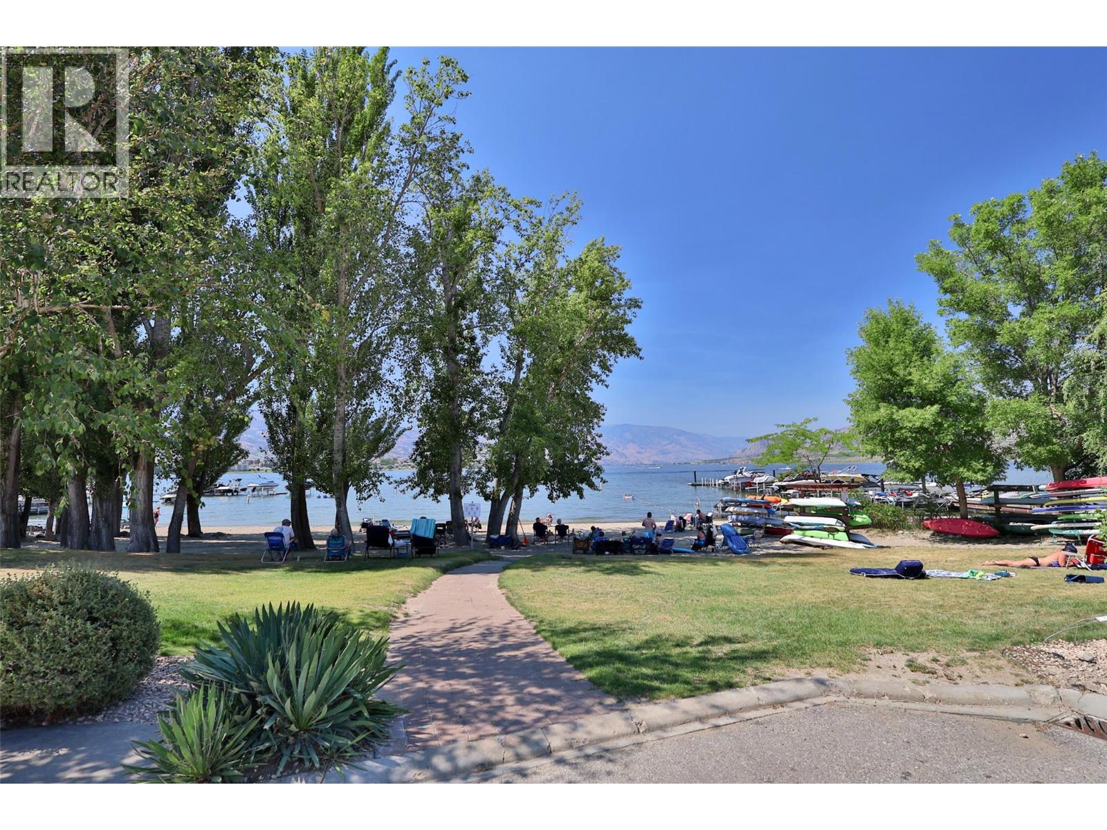 7600 COTTONWOOD Drive Unit# 17, Osoyoos