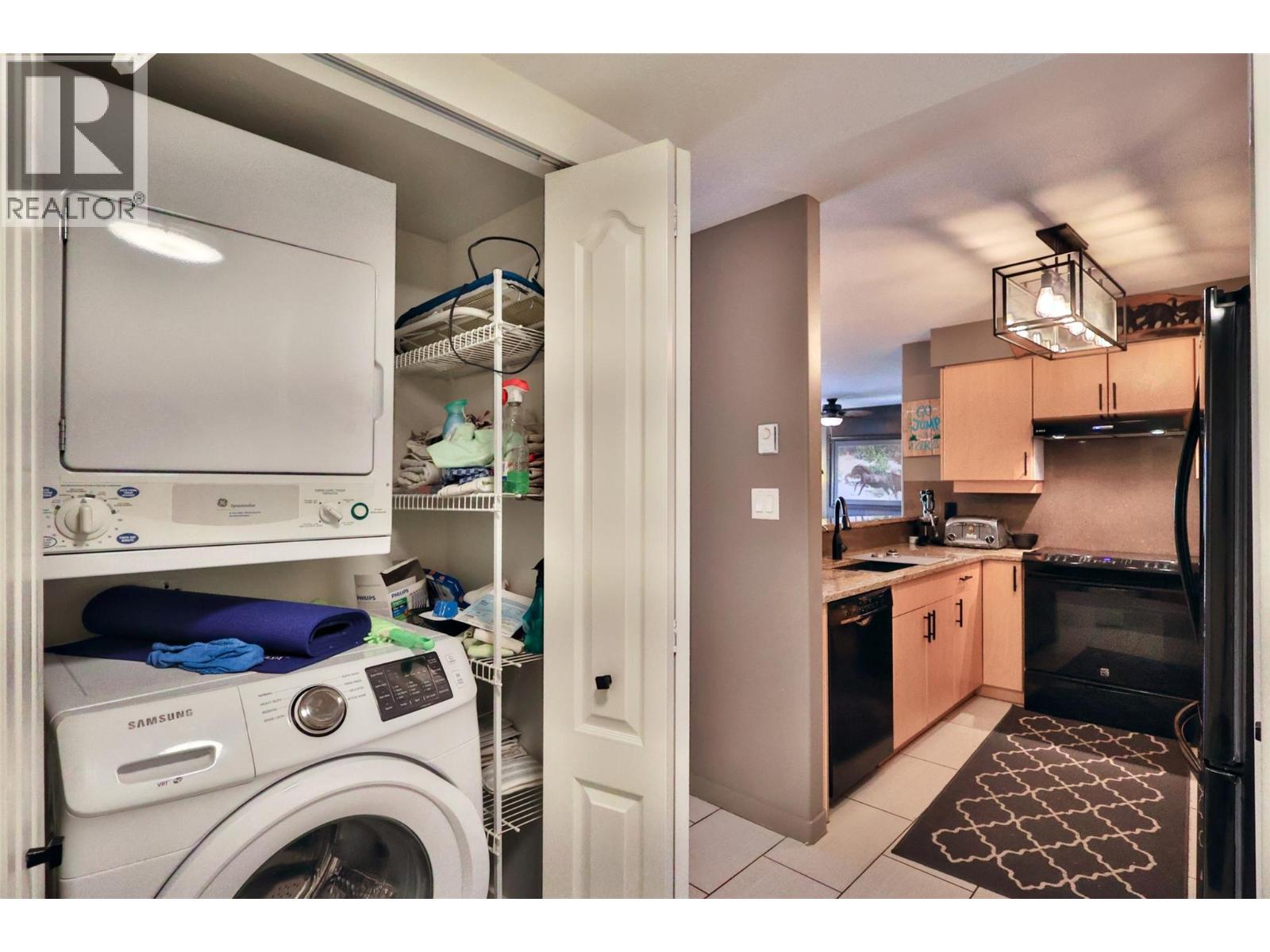 7600 COTTONWOOD Drive Unit# 17, Osoyoos