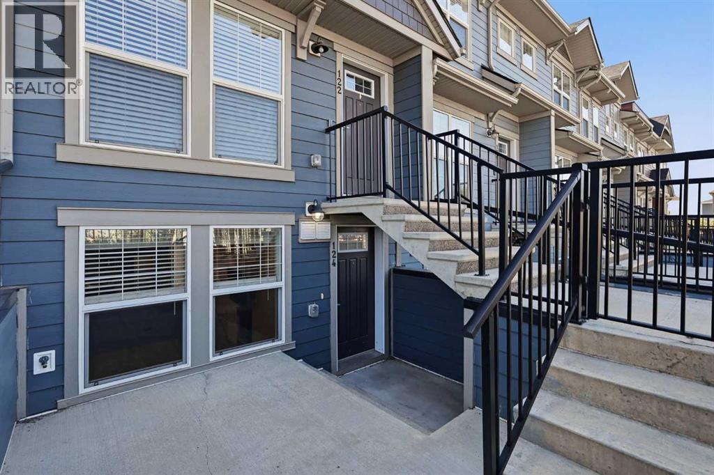 124 Cranbrook Square SE - 2