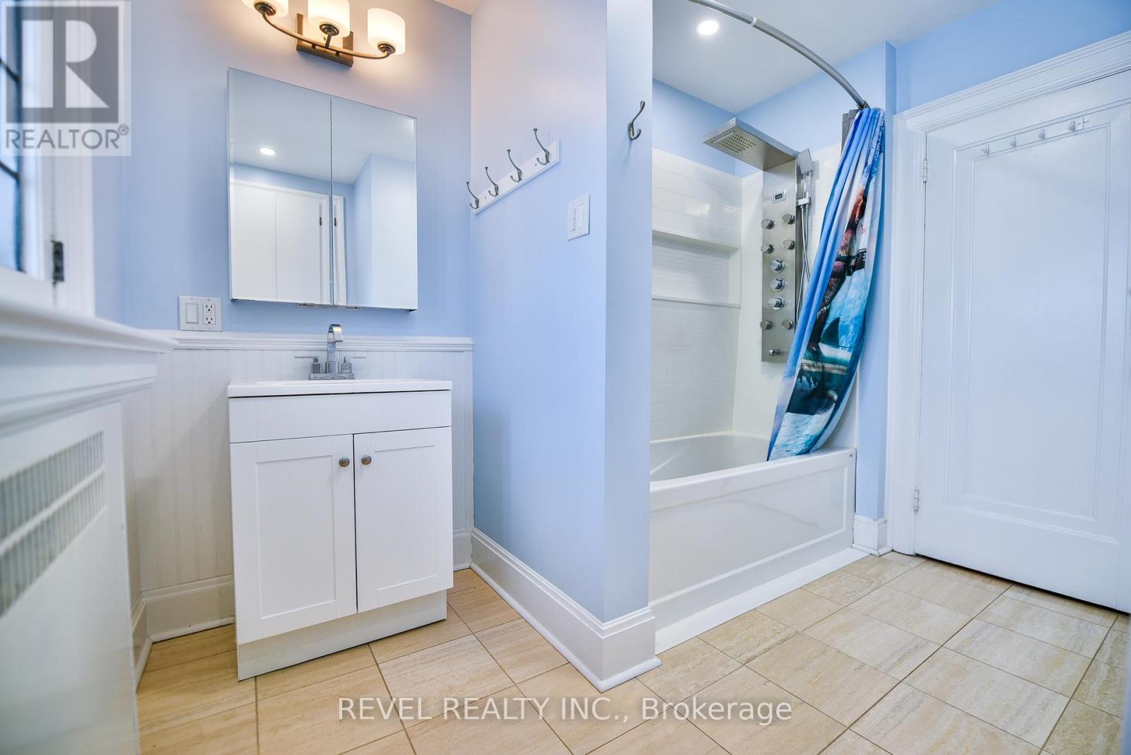 184 HEMLOCK STREET - 26