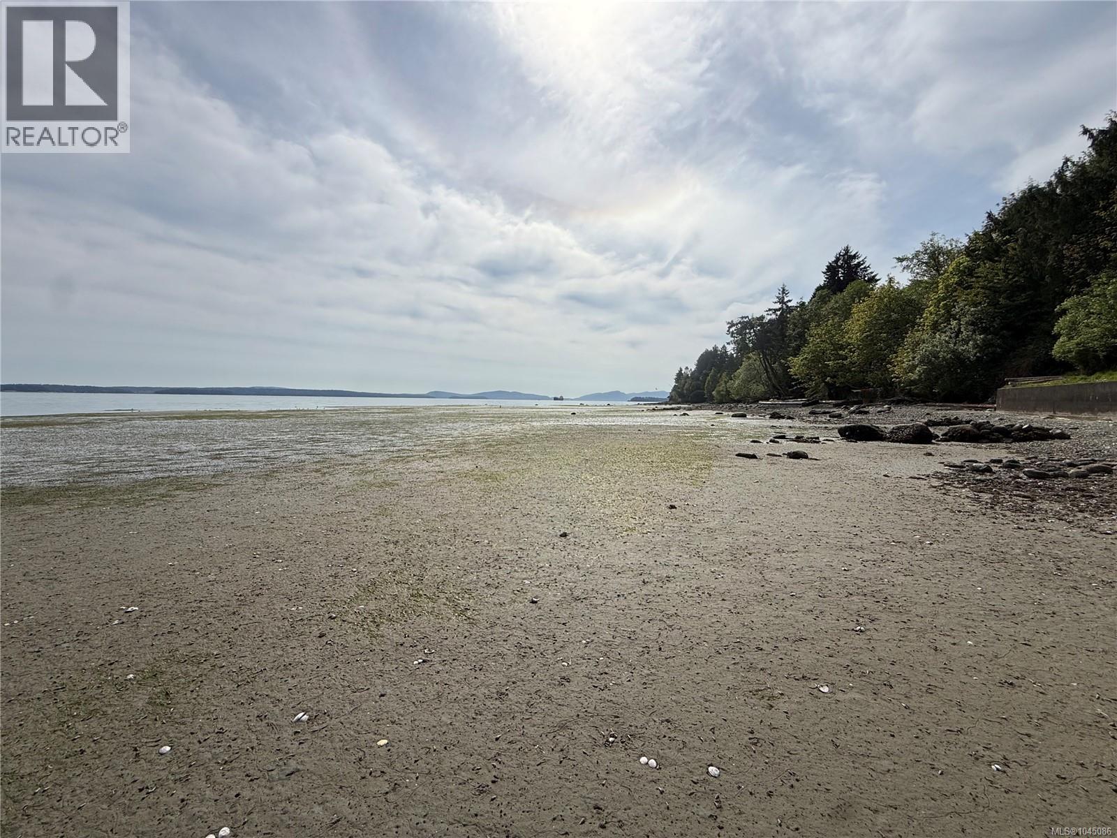 3632 Seaview Cres - 57