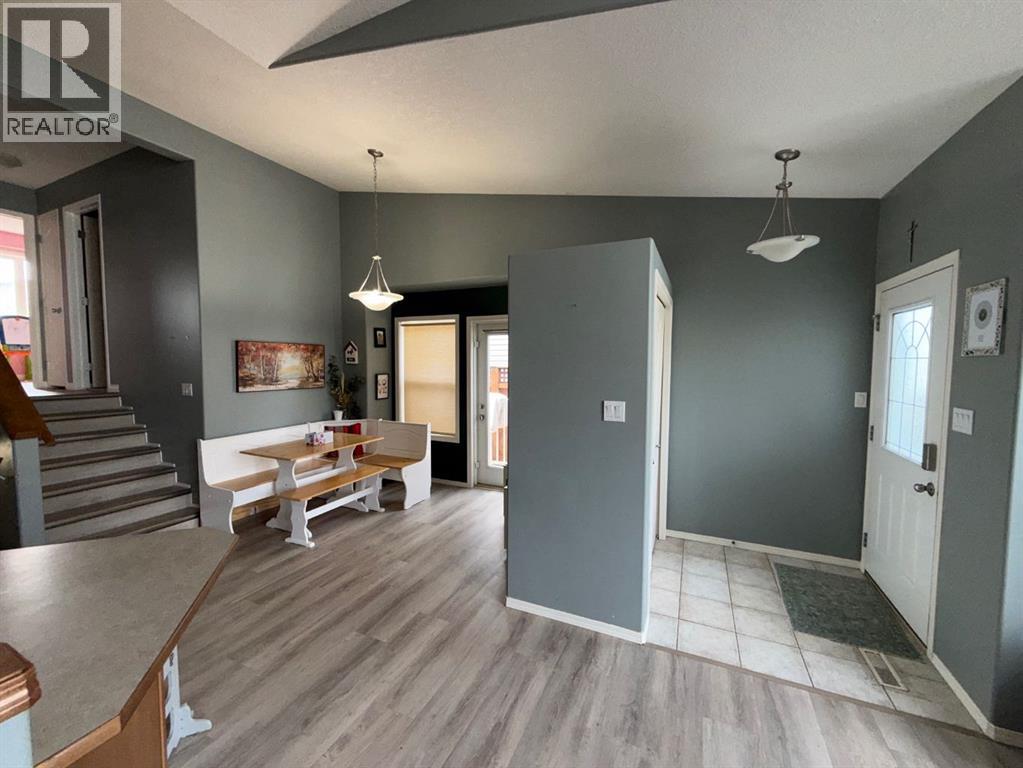 626 Blackfoot Terrace W - Image 5