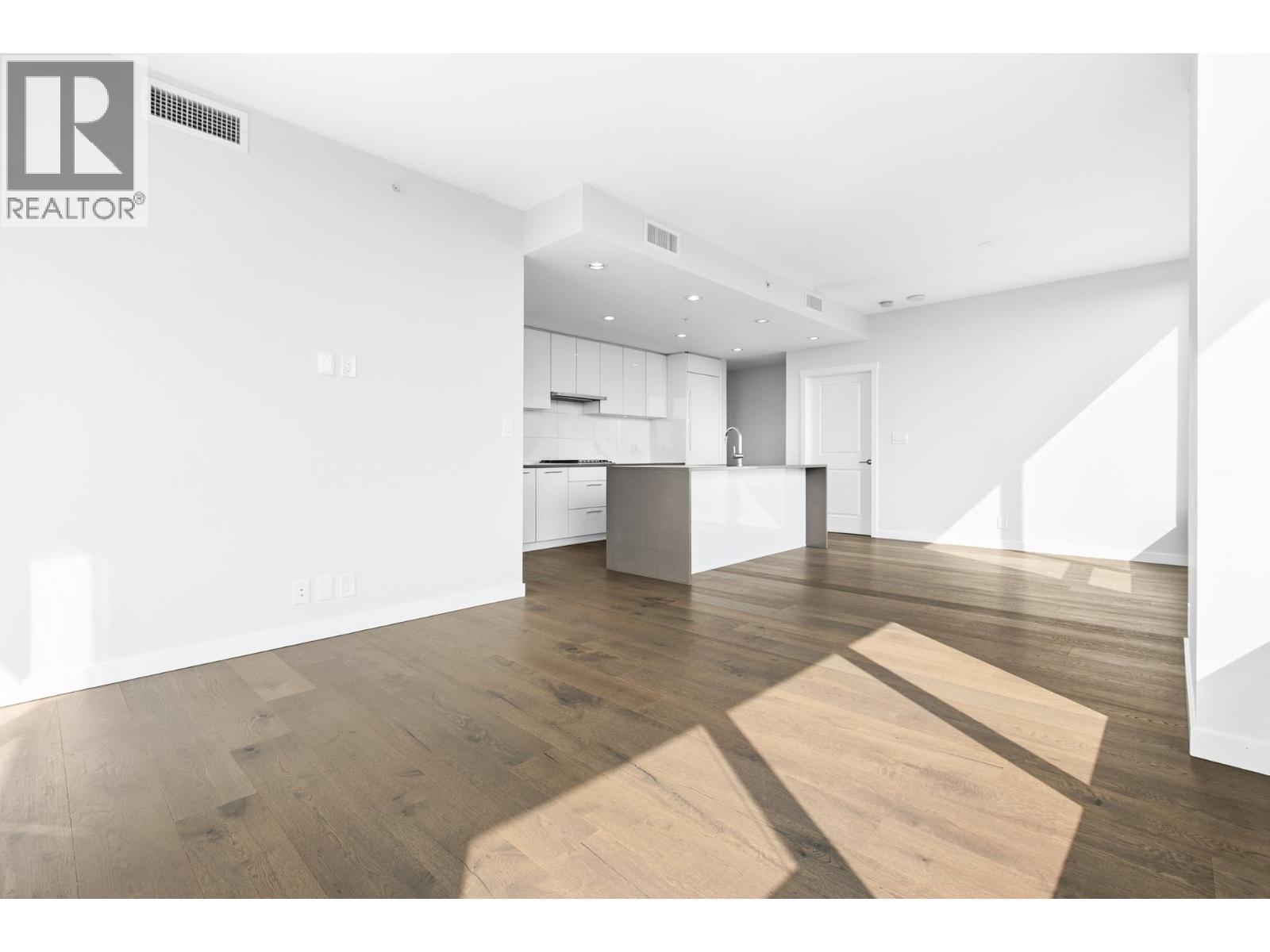 3 Bed, 2 Bath House for Sale in Vancouver – 1908 3487 BINNING ROAD, Vancouver – MLS# R3153023 - Image 10