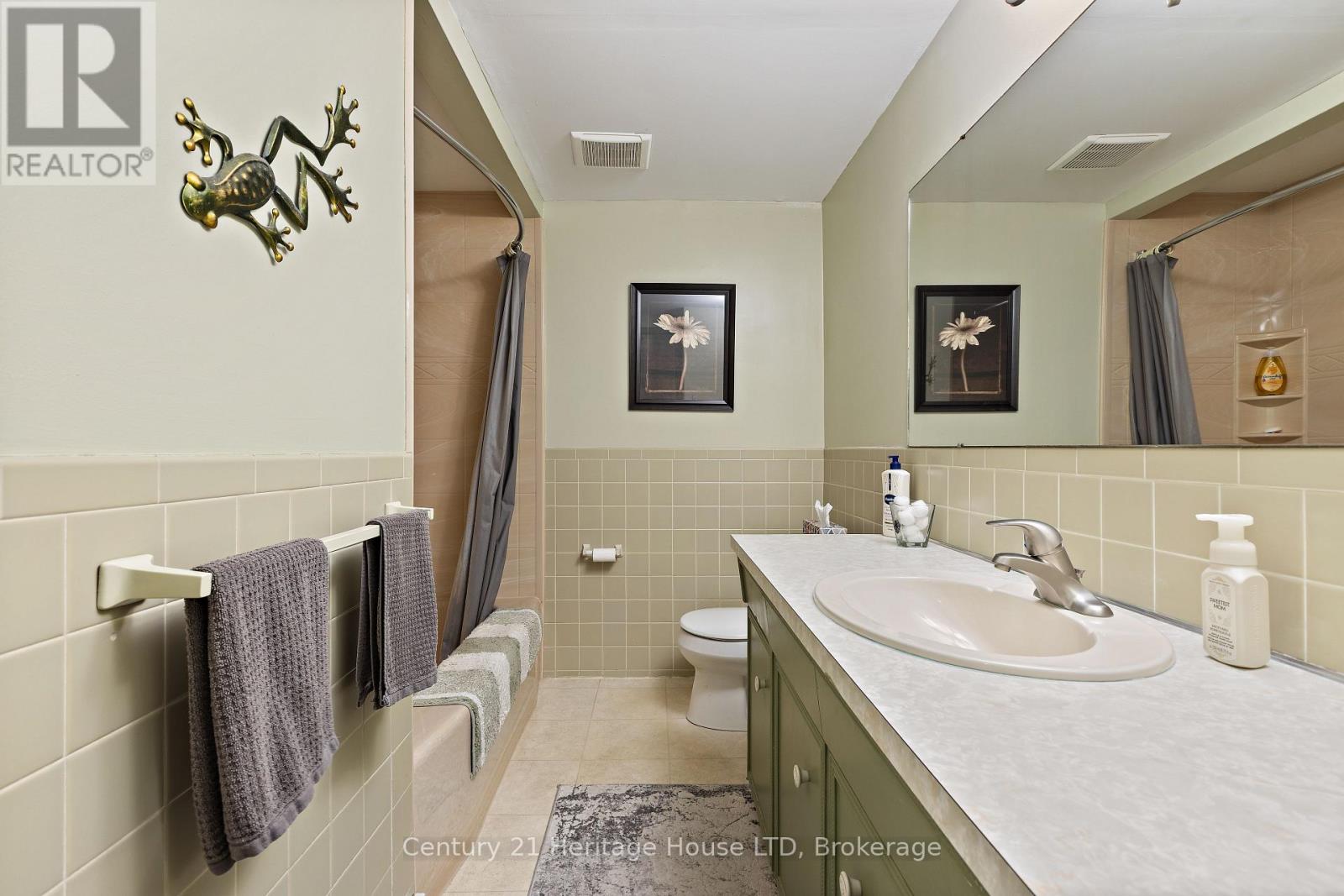 20 CYPRESS STREET - Image 15