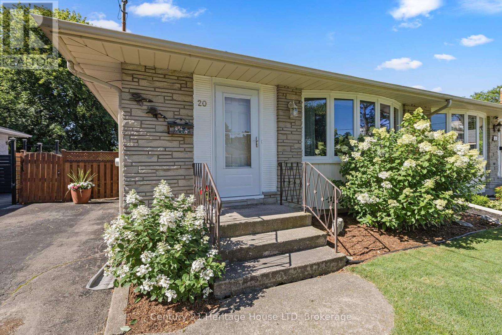 20 CYPRESS STREET - 2