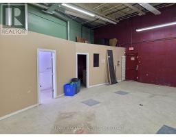 5 - 318 Ontario Street, St  Catharines, ON L2R5L8 Photo 6
