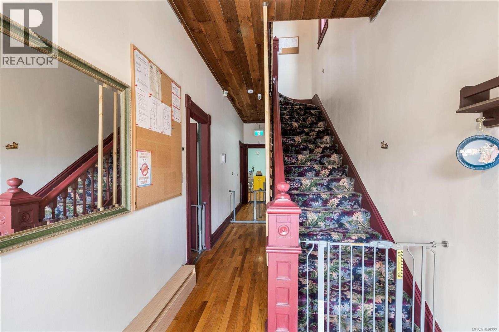  840 Cormorant Street, Victoria