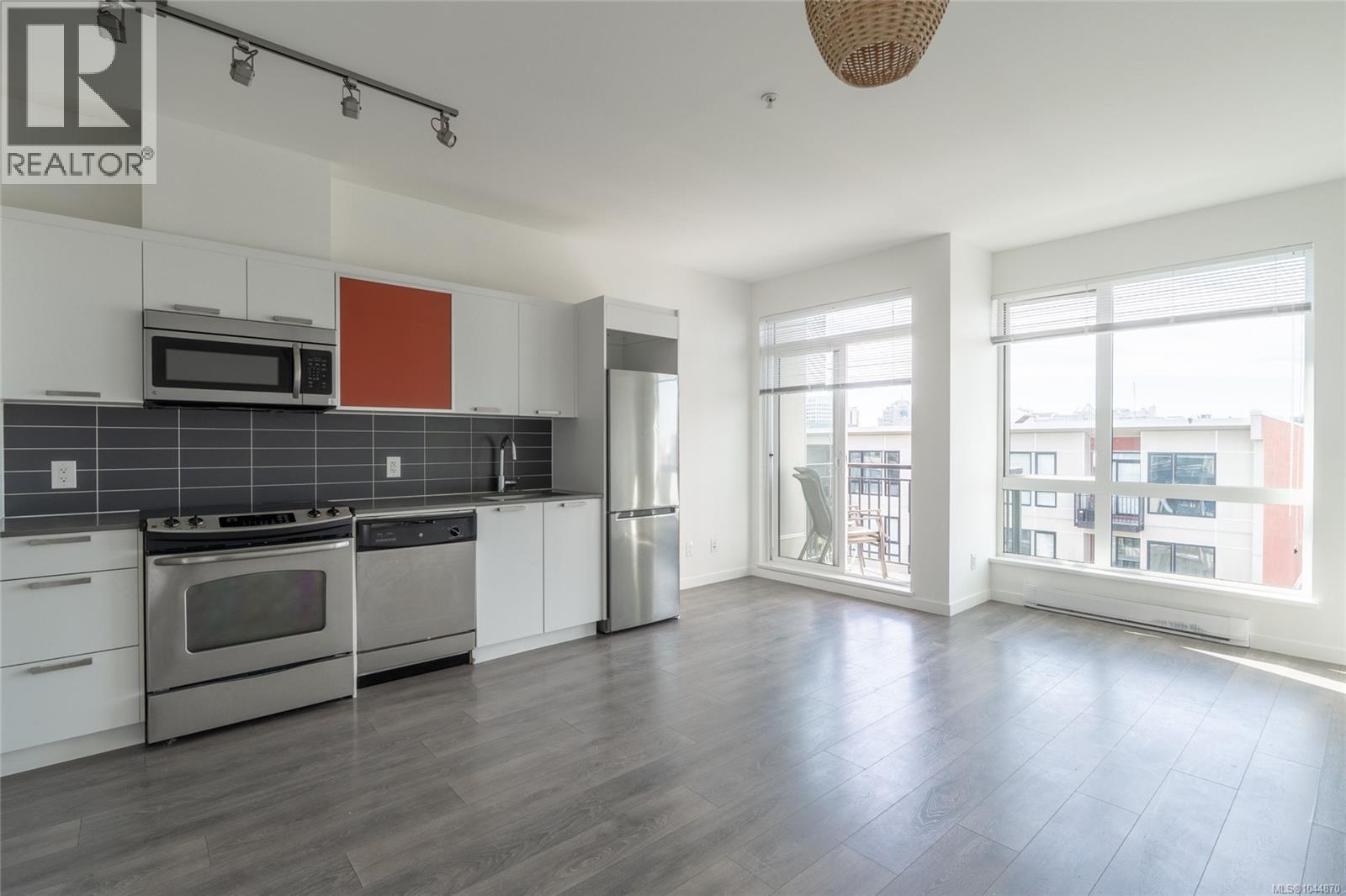 510 517 Fisgard St, Victoria