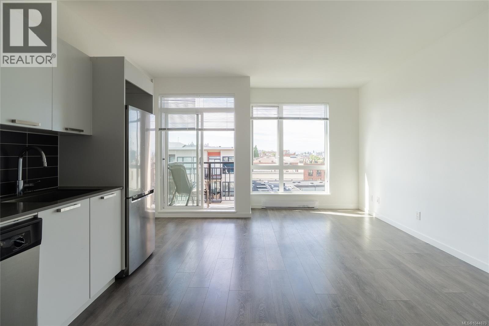 510 517 Fisgard St, Victoria