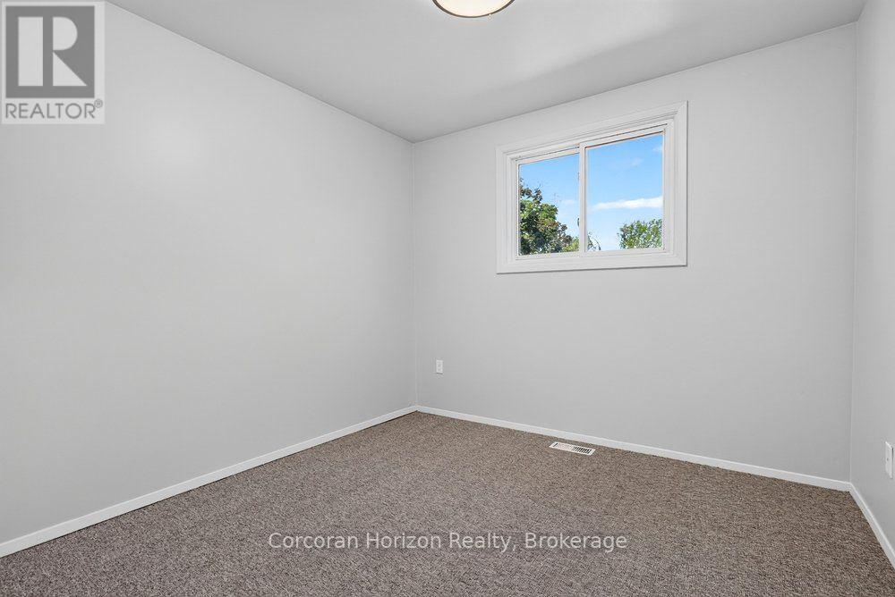 #85 100 QUIGLEY ROAD - 22