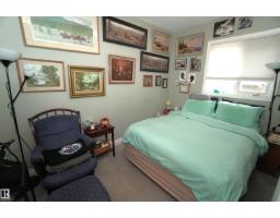 10026 87 Av Nw, Edmonton, AB T6E2N9 Photo 14