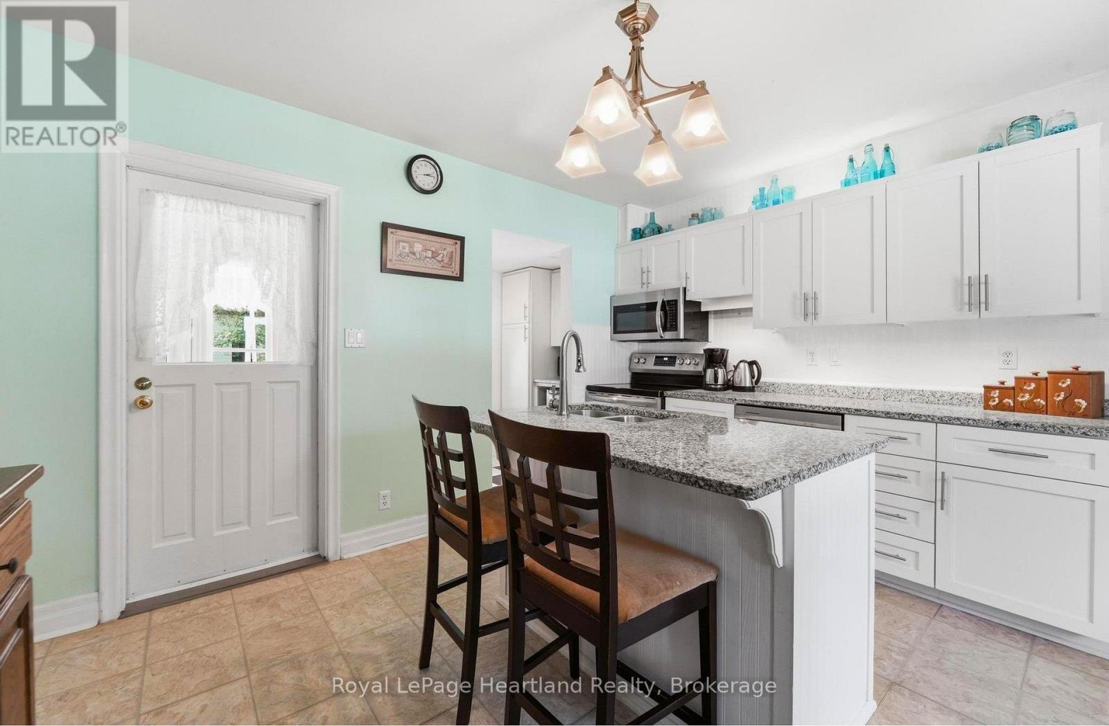 169 ONTARIO STREET - 17